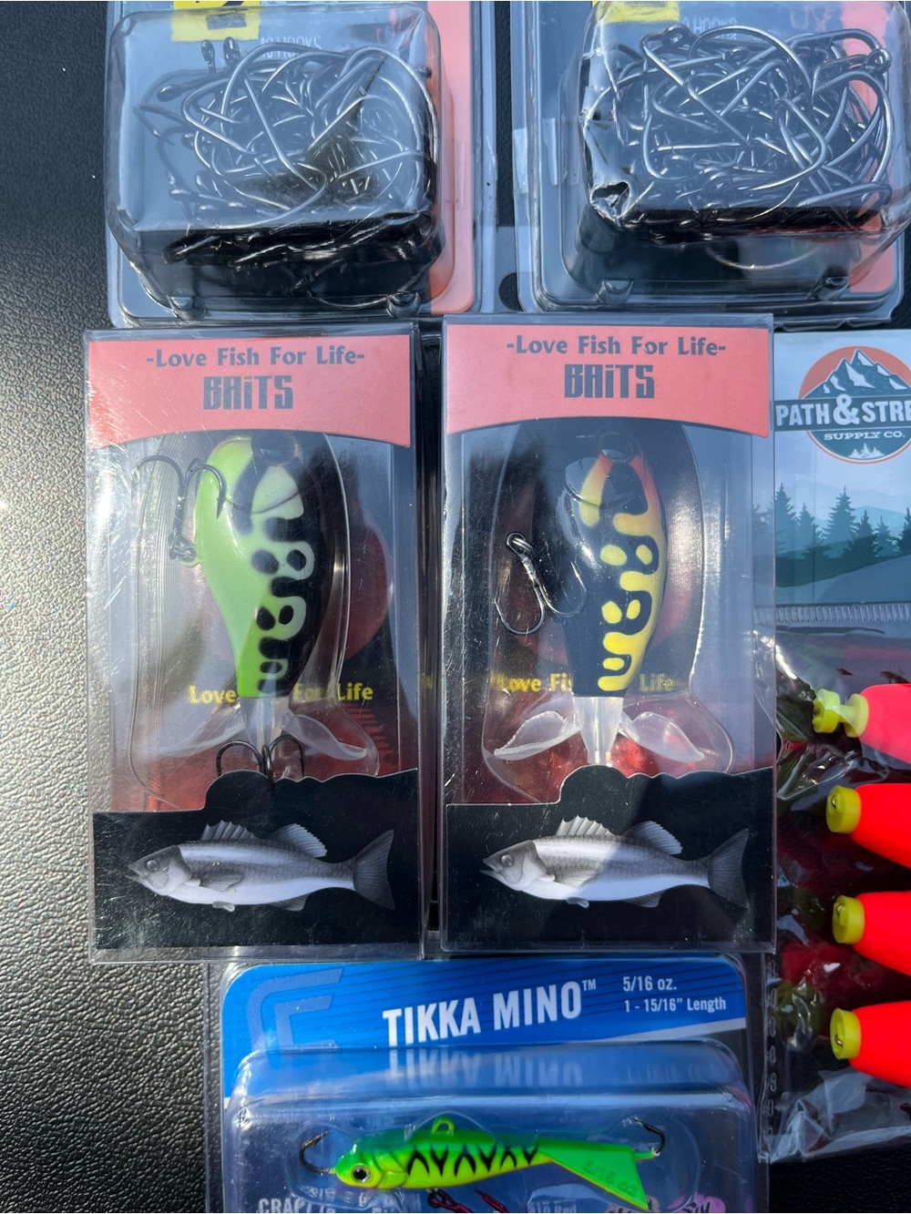 Fishing Accessories Bundle - Picture 3 of 5